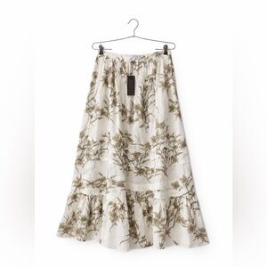 Hunter Bell Vera Floral Tiered Midi Skirt Size 6 NWT Ivory Olive Resort